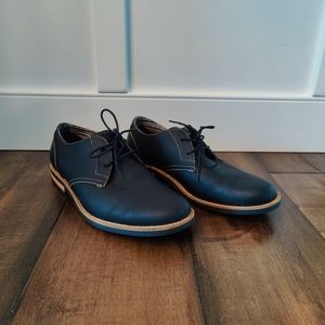 Flat black Original Penguin dress shoes size 12